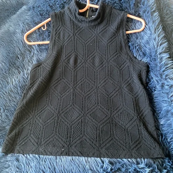 BLACK TANK - Picture 2 of 3